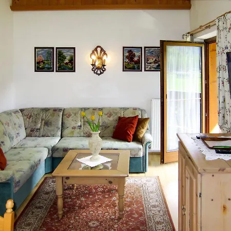 Anemone By Interhome سولدن